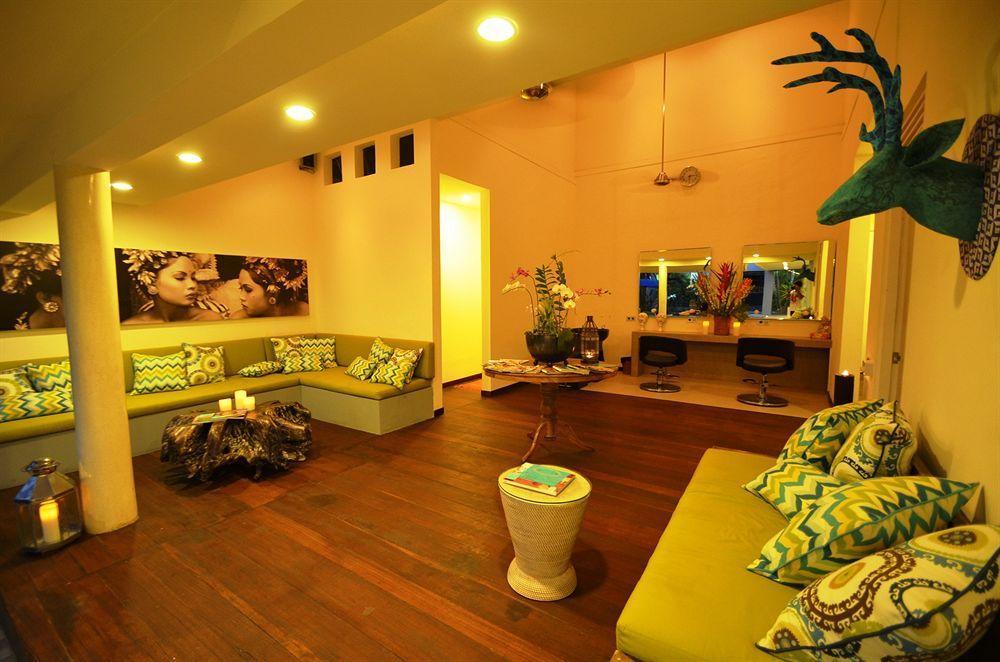 Elegant Villa Casabianca - Tropical Pool & Garden, Near Potato Head Beach Club! Seminyak  Luaran gambar