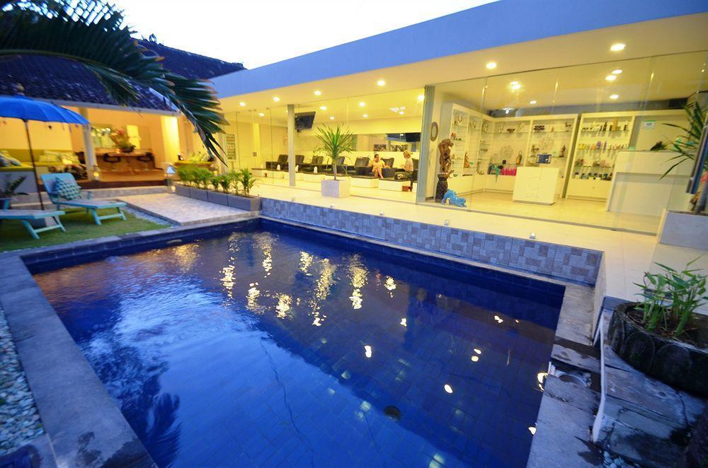 Elegant Villa Casabianca - Tropical Pool & Garden, Near Potato Head Beach Club! Seminyak  Luaran gambar
