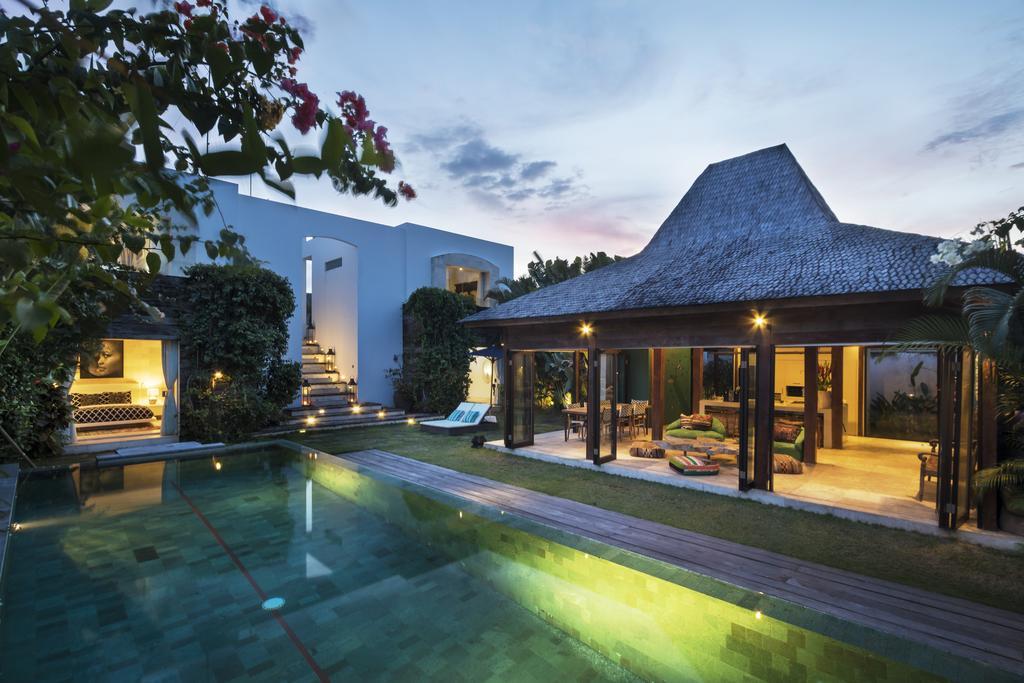 Elegant Villa Casabianca - Tropical Pool & Garden, Near Potato Head Beach Club! Seminyak  Luaran gambar